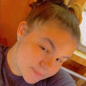 Meet your Posher, Mariana